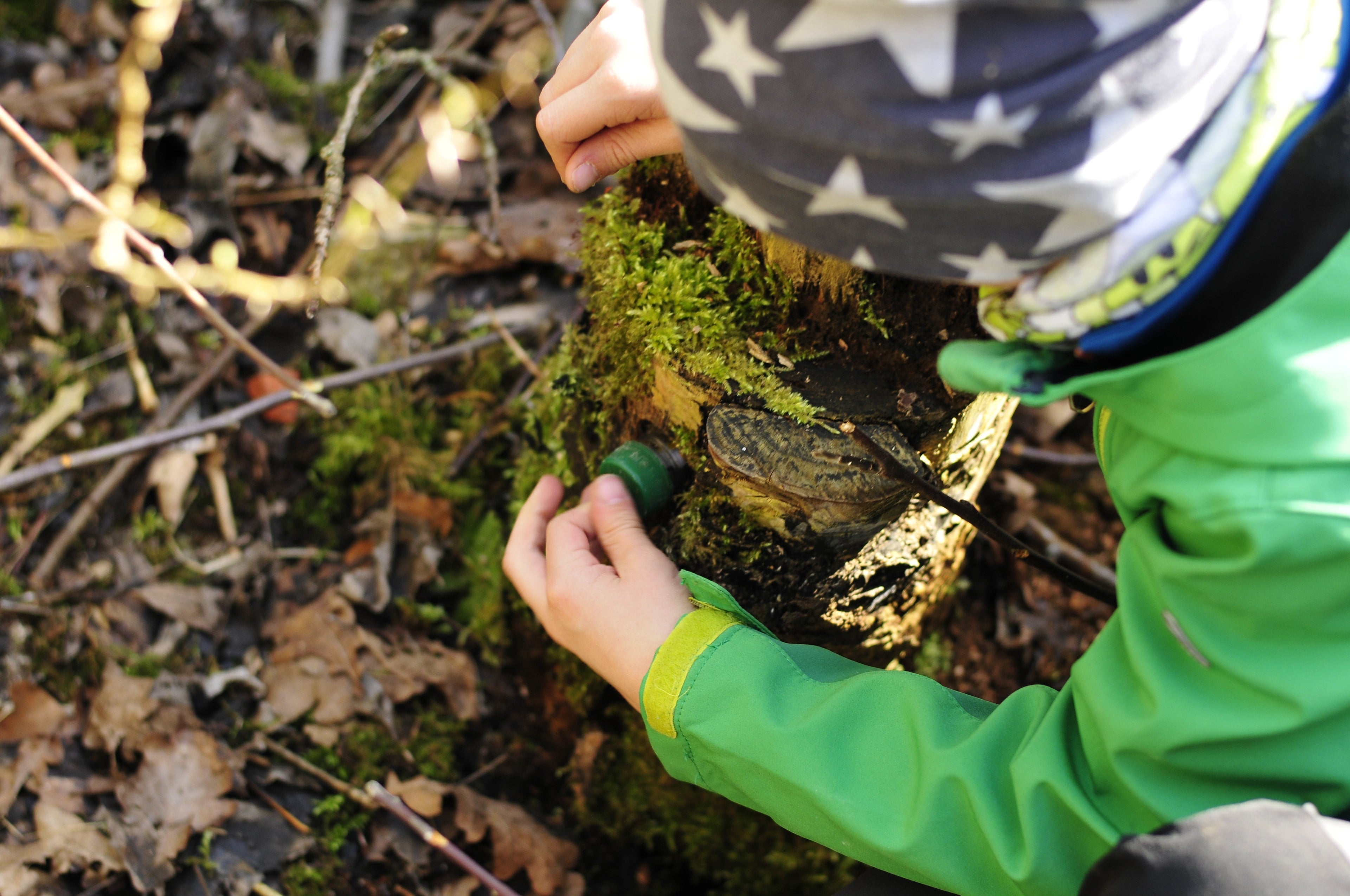 Unlock the Secret World of Geocaching with Your Kids!