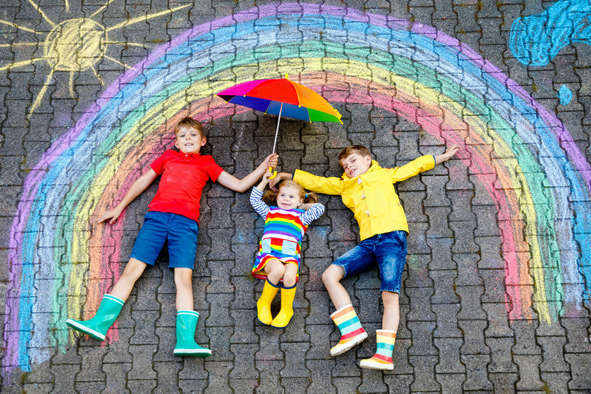6 Fun Outside Activities Without Leaving the Neighborhood